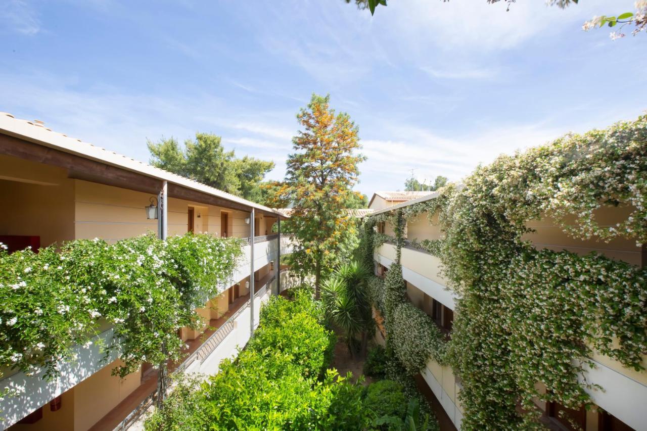 Negroponte Resort Eretria ภายนอก รูปภาพ