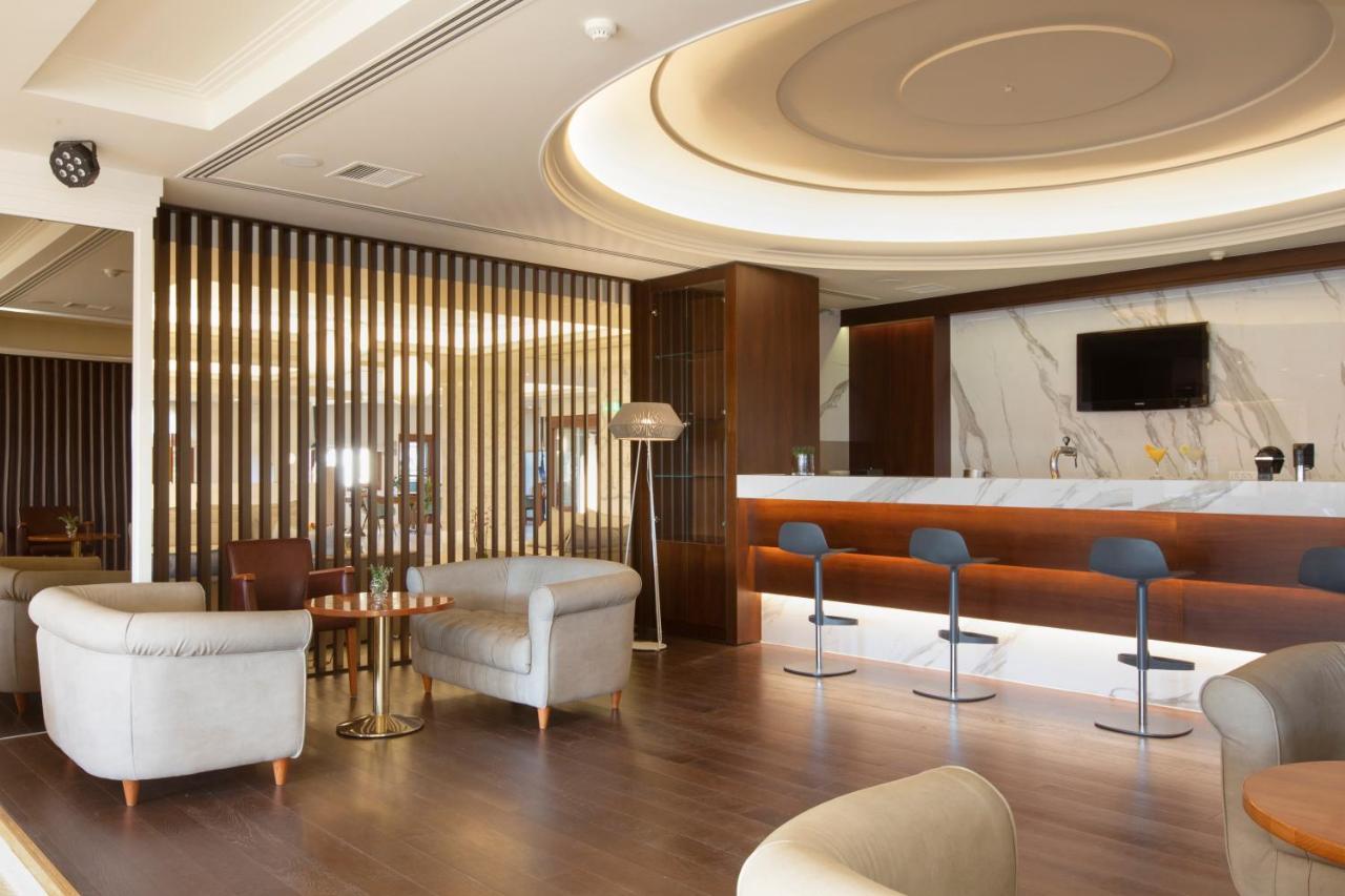 Negroponte Resort Eretria ภายนอก รูปภาพ