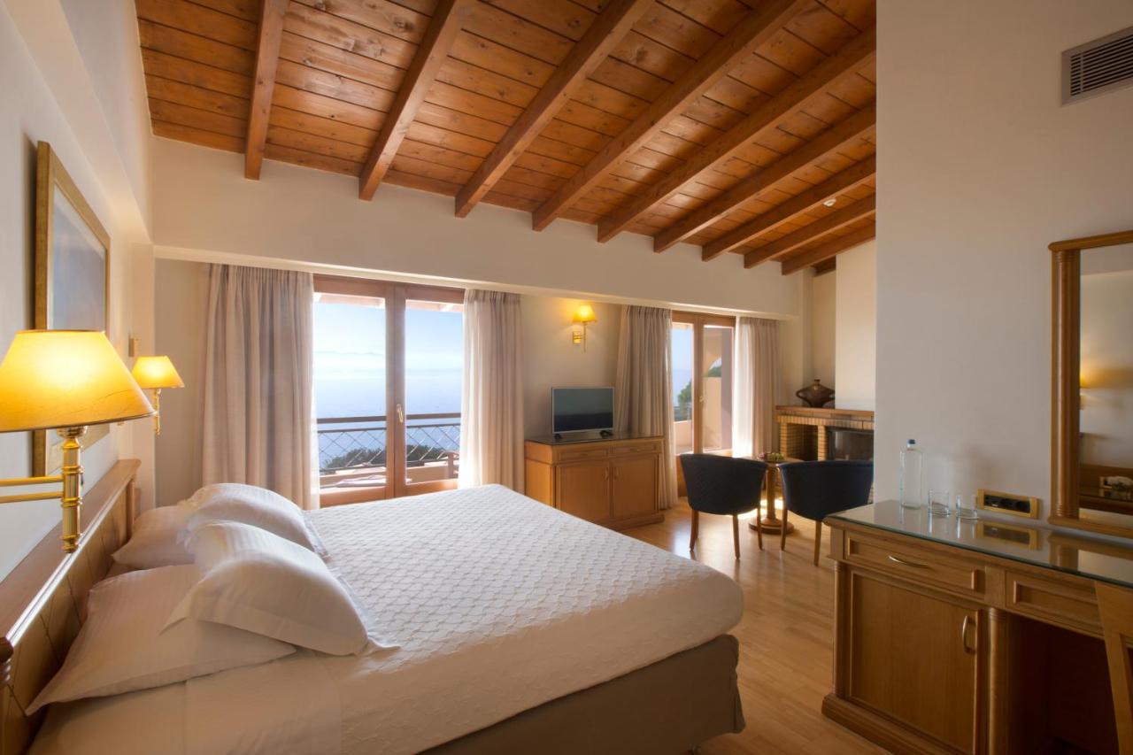 Negroponte Resort Eretria ภายนอก รูปภาพ