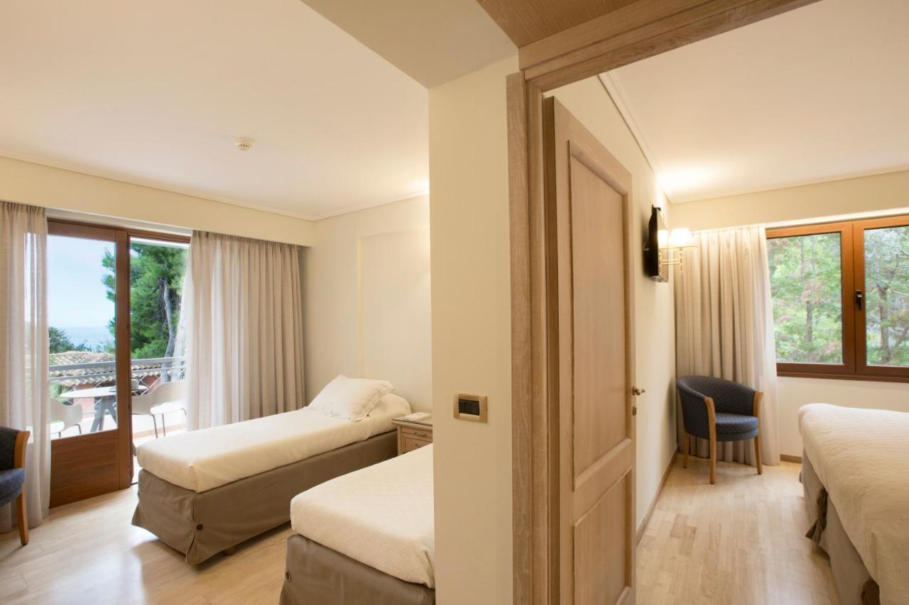 Negroponte Resort Eretria ภายนอก รูปภาพ