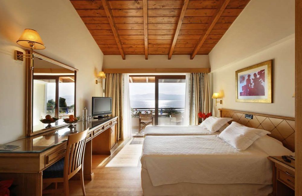 Negroponte Resort Eretria ภายนอก รูปภาพ